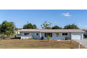 151 Emmett Ave Ne, PORT CHARLOTTE
