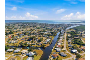 119 EASTON DRIVE, PORT CHARLOTTE, FL 33952 - MLS#MFRC7517826