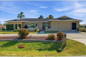 119 EASTON DRIVE, PORT CHARLOTTE, FL 33952 - MLS#MFRC7517826