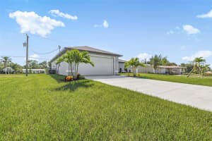1021 9TH AVENUE, CAPE CORAL, FL 33991 - MLS#MFRC7517830