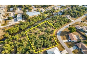 366 LOMOND DRIVE, PORT CHARLOTTE, FL 33953 - MLS#MFRC7517877