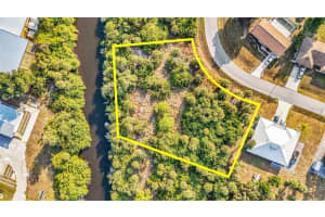 366 LOMOND DRIVE, PORT CHARLOTTE, FL 33953 - MLS#MFRC7517877