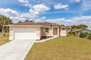 241 ANNAPOLIS LANE, ROTONDA WEST, FL 33947 - MLS#MFRC7517890