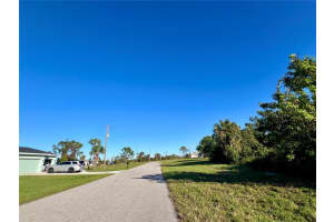 10 LEEWARD LANE, PLACIDA, FL 33946 - MLS#MFRC7517892