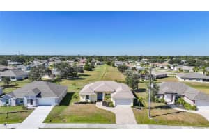 403 RIO DE JANEIRO AVENUE, PUNTA GORDA, FL 33983 - MLS#MFRC7517933