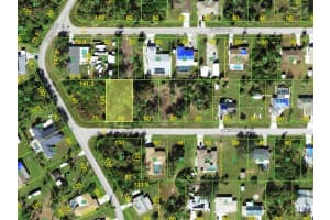 562 MERIDAN AVENUE, PORT CHARLOTTE, FL 33952 - MLS#MFRC7517958