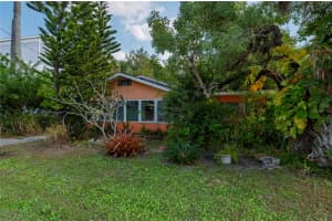 327 VIRGINIA AVENUE, PUNTA GORDA, FL 33950 - MLS#MFRC7518003