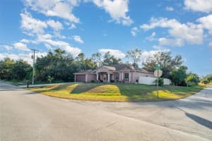 249 FERDON CIRCLE, PORT CHARLOTTE, FL 33954 - MLS#MFRC7518014