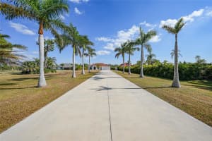 13295 EISENHOWER DRIVE, PORT CHARLOTTE, FL 33953 - MLS#MFRC7518130