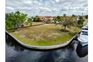 2105 JAMAICA WAY, PUNTA GORDA, FL 33950 - MLS#MFRC7518202