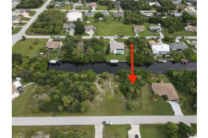 18694 ARAPAHOE CIRCLE, PORT CHARLOTTE, FL 33948 - MLS#MFRC7518302