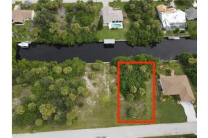 18694 ARAPAHOE CIRCLE, PORT CHARLOTTE, FL 33948 - MLS#MFRC7518302