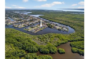 4203 SURFSIDE COURT, PORT CHARLOTTE, FL 33948 - MLS#MFRC7518376