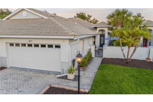 211 RECLINATA CIRCLE, VENICE, FL 34292 - MLS#MFRC7518732