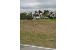 2907 RYAN BOULEVARD, PUNTA GORDA, FL 33950 - MLS#MFRC7518939