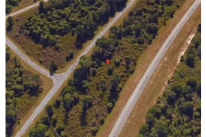 DEVONSHIRE CIR, NORTH PORT, FL 34288 - MLS#MFRC7518955