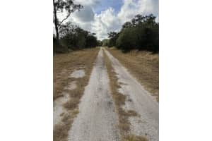 BROWARD AVE, NORTH PORT, FL 34291 - MLS#MFRC7518986