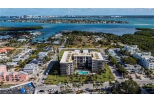 1001 BENJAMIN FRANKLIN DRIVE, SARASOTA, FL 34236 - MLS#MFRC7519088