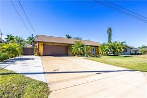 1383 HARBOR VIEW DRIVE, NORTH FORT MYERS, FL 33917 - MLS#MFRC7519388