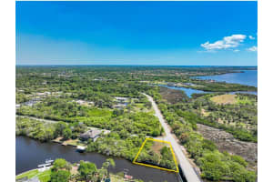 12412 EISENHOWER DRIVE, PORT CHARLOTTE, FL 33953 - MLS#MFRC7519527