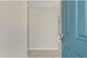 5055 BEACH ROAD, ENGLEWOOD, FL 34223 - MLS#MFRC7519628