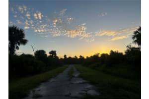 DUNE CT, NORTH PORT, FL 34288 - MLS#MFRC7519684