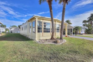 2100 KINGS HIGHWAY, PORT CHARLOTTE, FL 33980 - MLS#MFRC7519712