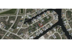 15261 CHINOOK WAY, PORT CHARLOTTE, FL 33981 - MLS#MFRC7519770