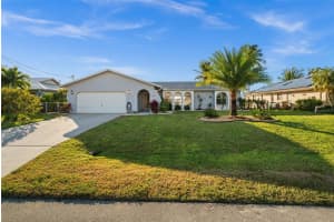 240 20TH PLACE, CAPE CORAL, FL 33990 - MLS#MFRC7519953