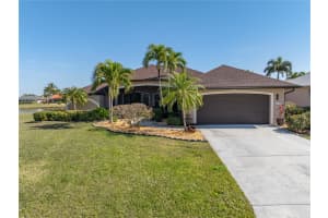 11872 PRINCESS GRACE COURT, CAPE CORAL, FL 33991 - MLS#MFRC7519976