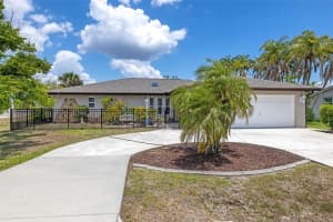 2132 ABSCOTT STREET, PORT CHARLOTTE, FL 33952 - MLS#MFRC7520004