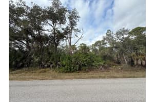 449 LEMOYNE STREET, PORT CHARLOTTE, FL 33954 - MLS#MFRC7520042