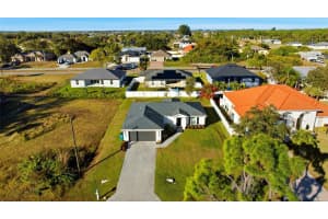 1910 27TH PLACE, CAPE CORAL, FL 33993 - MLS#MFRC7520060