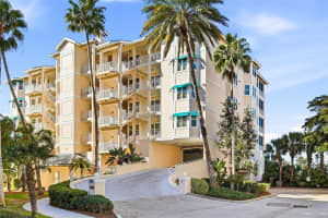 242 HIDDEN BAY DRIVE, OSPREY, FL 34229 - MLS#MFRC7520107