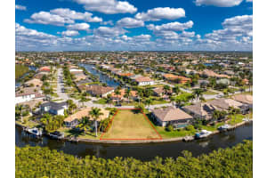 665 MACEDONIA DR, PUNTA GORDA, FL 33950 - MLS#MFRC7520195