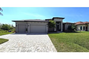 17350 BAYHARBOR CIRCLE, PORT CHARLOTTE, FL 33948 - MLS#MFRC7520203