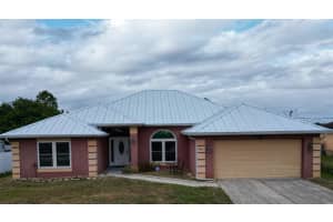 436 Willowbrook Dr, LEHIGH ACRES