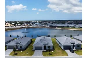 7773 Lakes Edge Ln, PORT CHARLOTTE