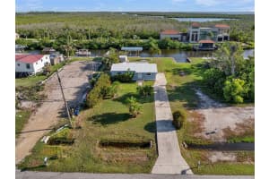 2880 8TH AVENUE, ST JAMES CITY, FL 33956 - MLS#MFRC7520512