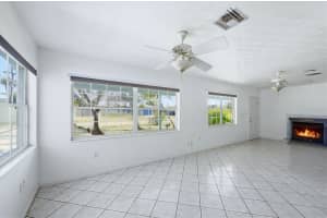 270 SOUTHLAND ROAD, VENICE, FL 34293 - MLS#MFRC7520562