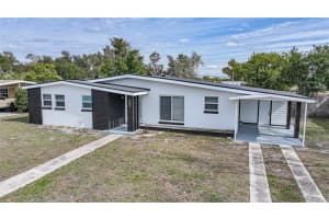 6230 Freemont St, NORTH PORT