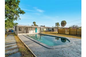 920 MYRTLE AVENUE, VENICE, FL 34285 - MLS#MFRC7520680