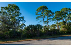 8281 DIMSTEAD ST., PORT CHARLOTTE, FL 33981 - MLS#MFRC7520707