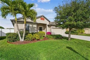 11913 SUNBURST MARBLE ROAD, RIVERVIEW, FL 33579 - MLS#MFRC7520973