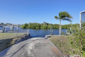 19238 MOORE HAVEN COURT, PORT CHARLOTTE, FL 33948 - MLS#MFRC7521003