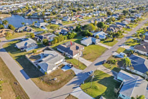 1131 13TH TERRACE, CAPE CORAL, FL 33990 - MLS#MFRC7521077