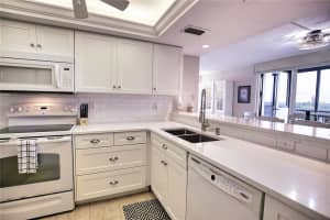 627 ALHAMBRA ROAD, VENICE, FL 34285 - MLS#MFRC7521097