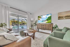 6723 AVENUE C, SARASOTA, FL 34231 - MLS#MFRC7521189