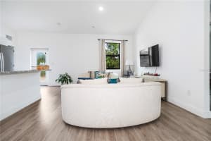 8031 SANDY CIR, LABELLE, FL 33935 - MLS#MFRC7521230