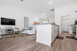 8031 SANDY CIR, LABELLE, FL 33935 - MLS#MFRC7521230